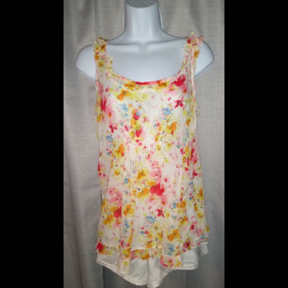 OLD NAVY Floral Sleeveless Blouse